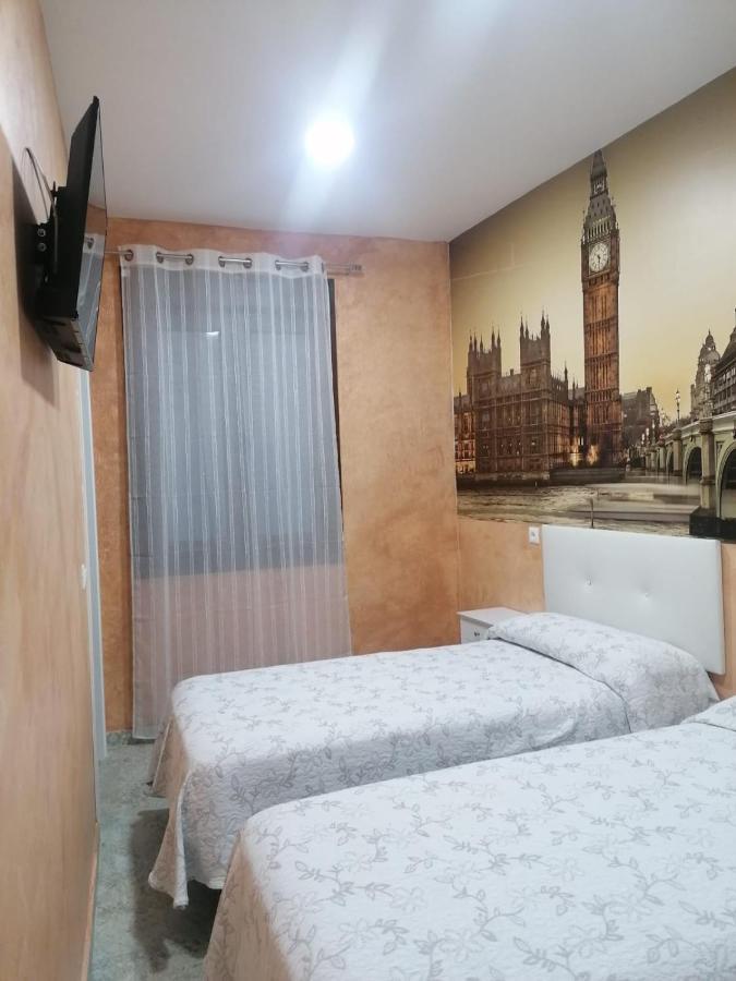 Hostal Restaurante Casa Isabel Gamonal Екстериор снимка